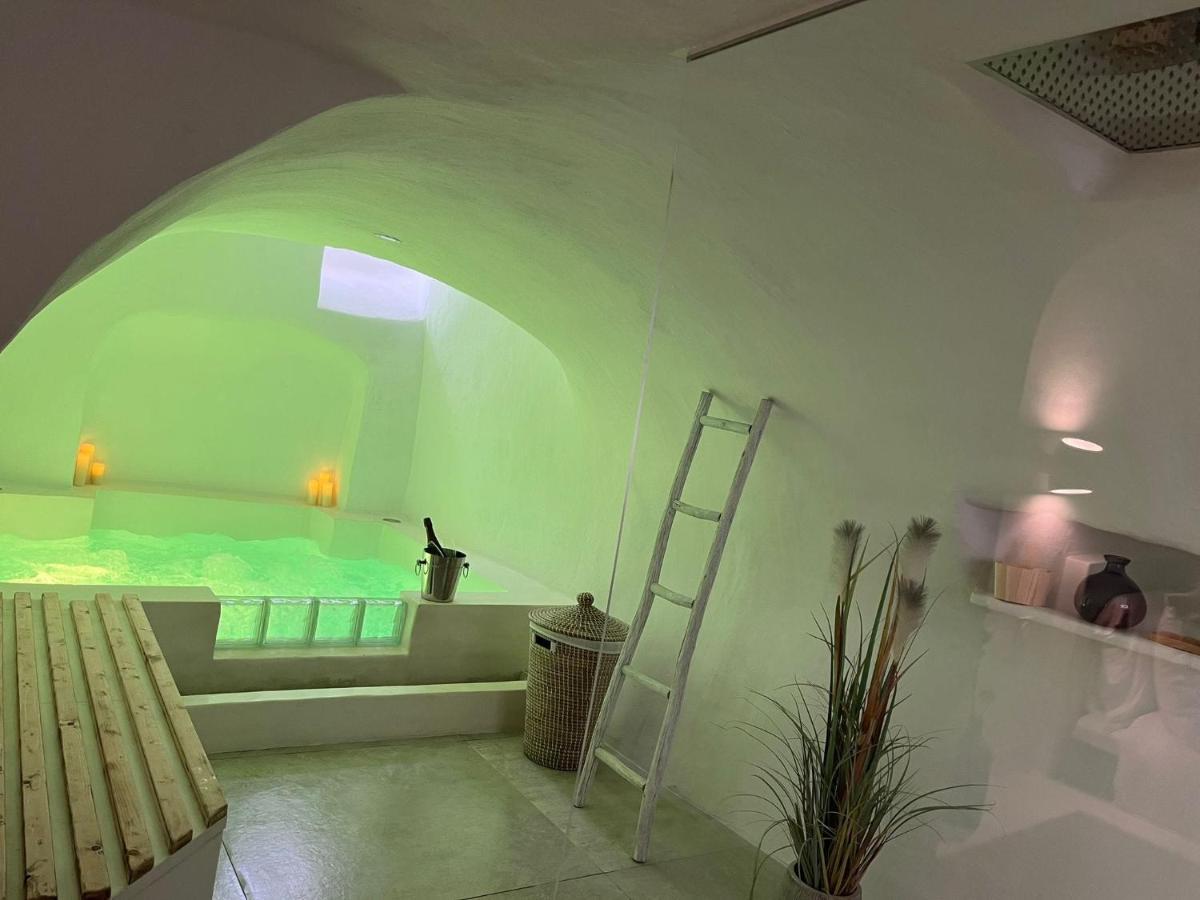 Apartment Loveroom La Cesarine Jacuzzi Prive *
