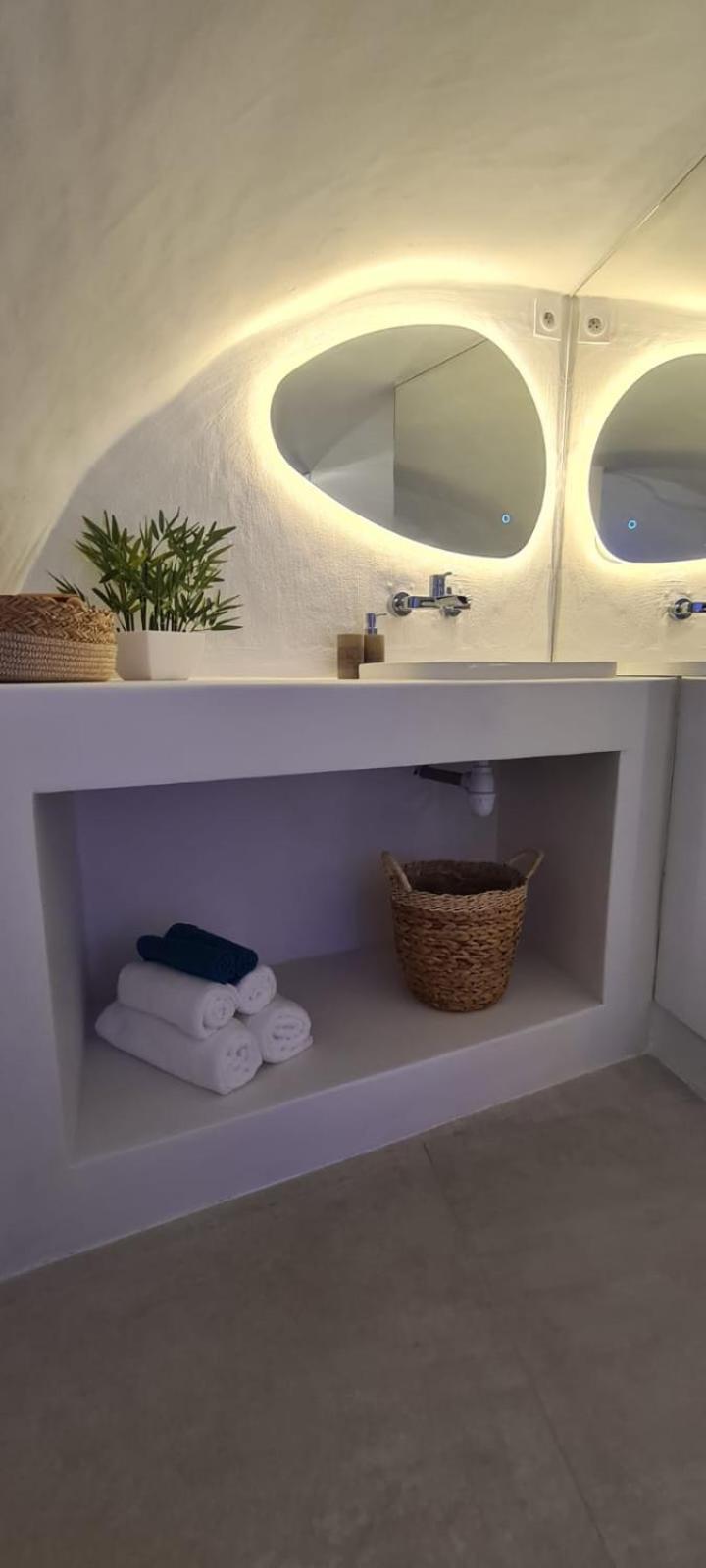 Apartment Loveroom La Cesarine Jacuzzi Prive Mougins